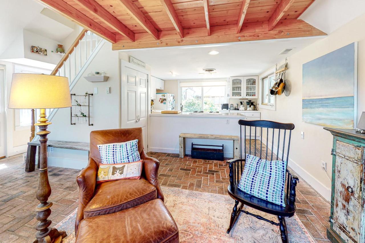 Toast Of P-Town Apartment Provincetown Exterior photo